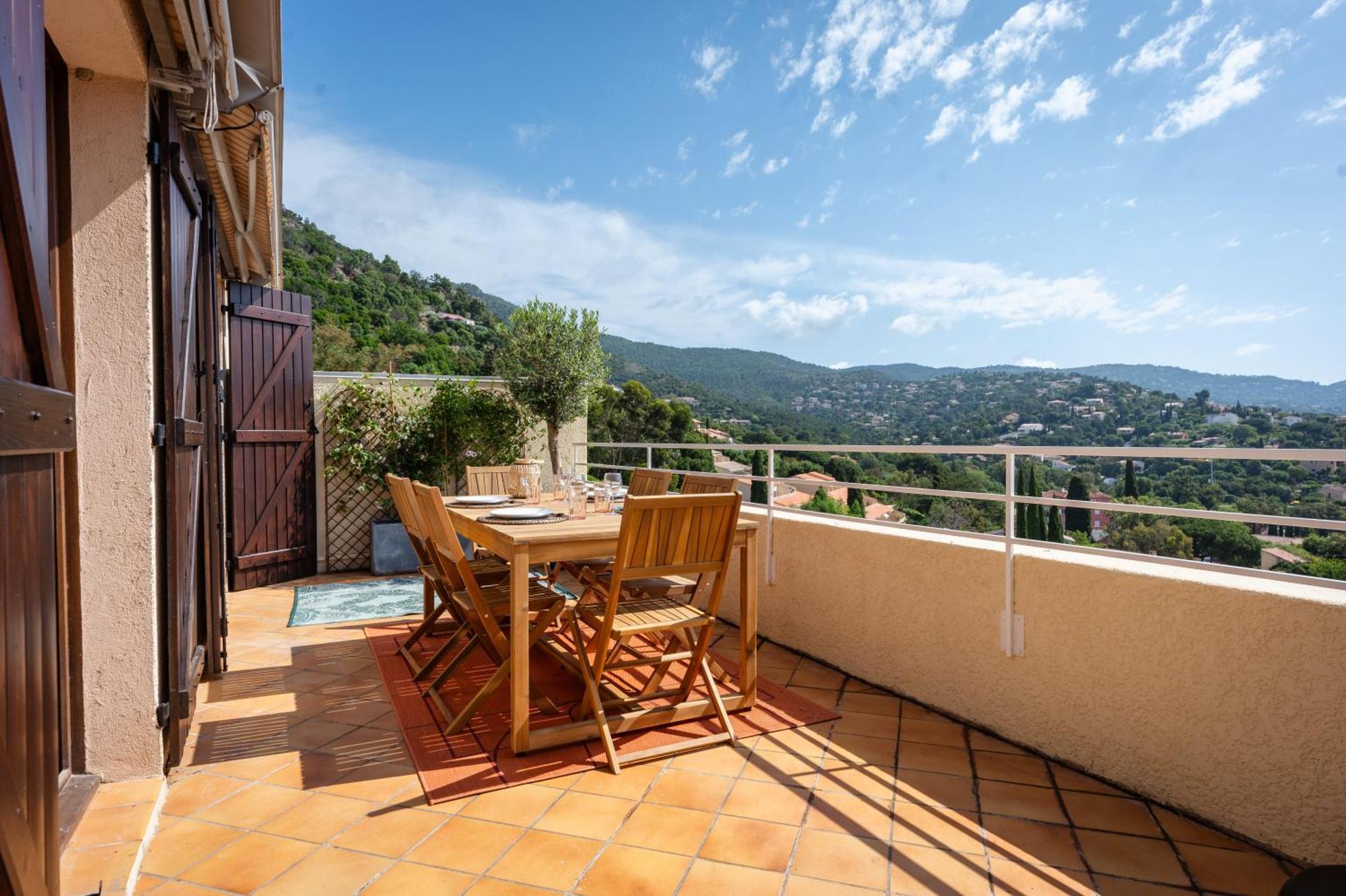 Goodlifepramousquier Classe 3 Etoiles 2 Ch, Belle Vue Et Nature, Calme Et A Pied Appartement