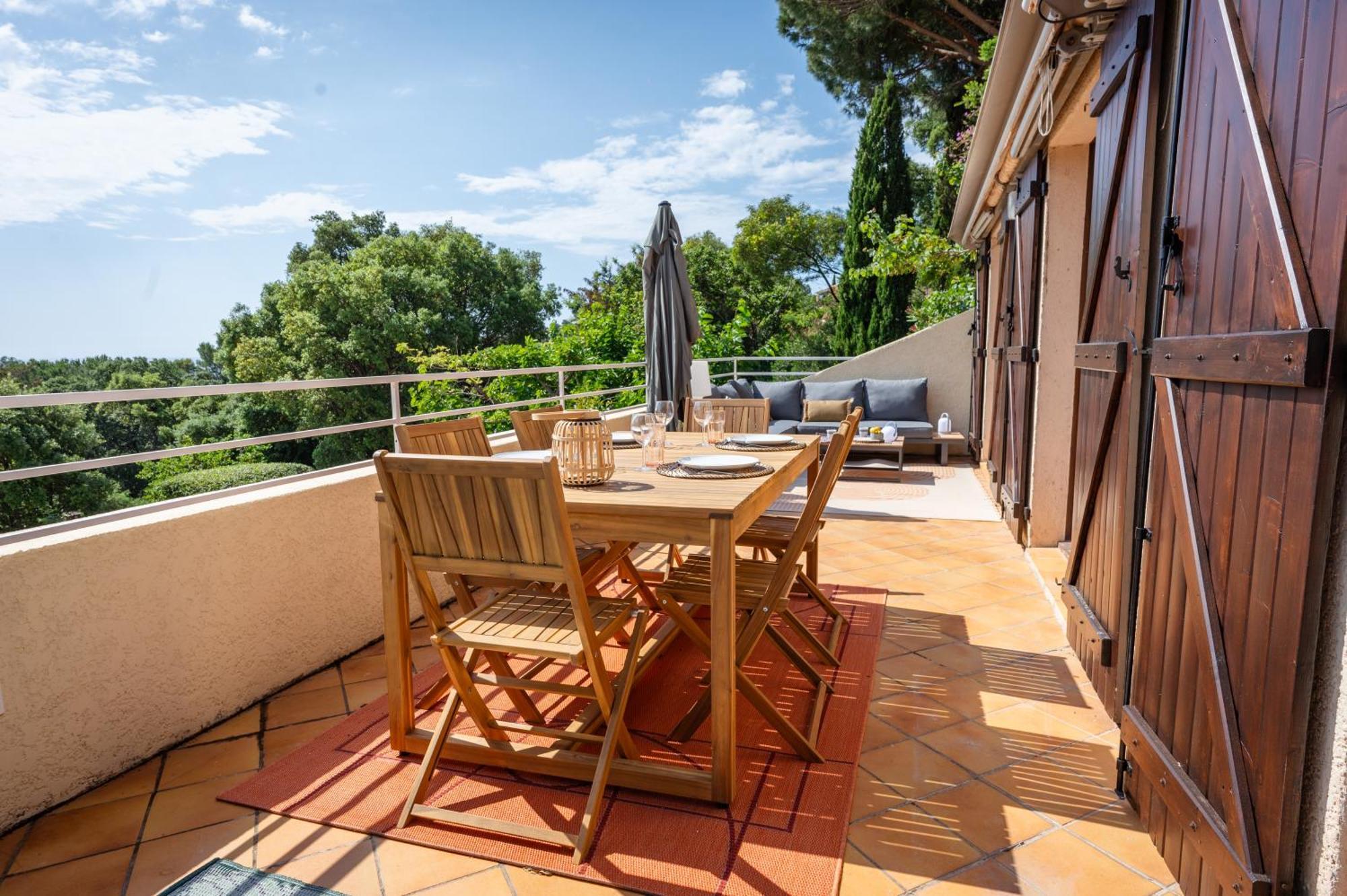 Goodlifepramousquier Classe 3 Etoiles 2 Ch, Belle Vue Et Nature, Calme Et A Pied Le Lavandou